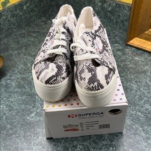 NIB Superga Black and White Snake Pattern Sneakers